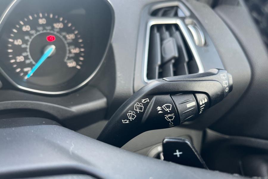 Ford KUGA Photo autoimg-434472efd74f5134271c28af9a81ed5a0cad3ac4.jpg