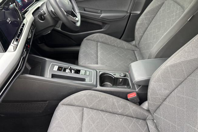 Volkswagen Golf Photo 30