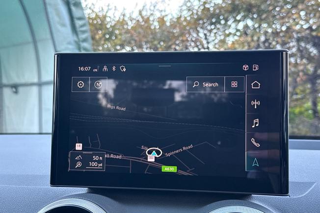 AUDI Q2 Photo 14