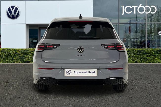 VOLKSWAGEN Golf Photo 7