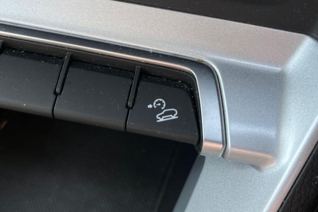 Audi Q3 Photo 31