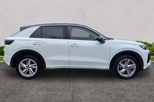 Volkswagen T-roc Photo autoimg-4359e7634e145b876a0aee70fc55696336053035.jpg