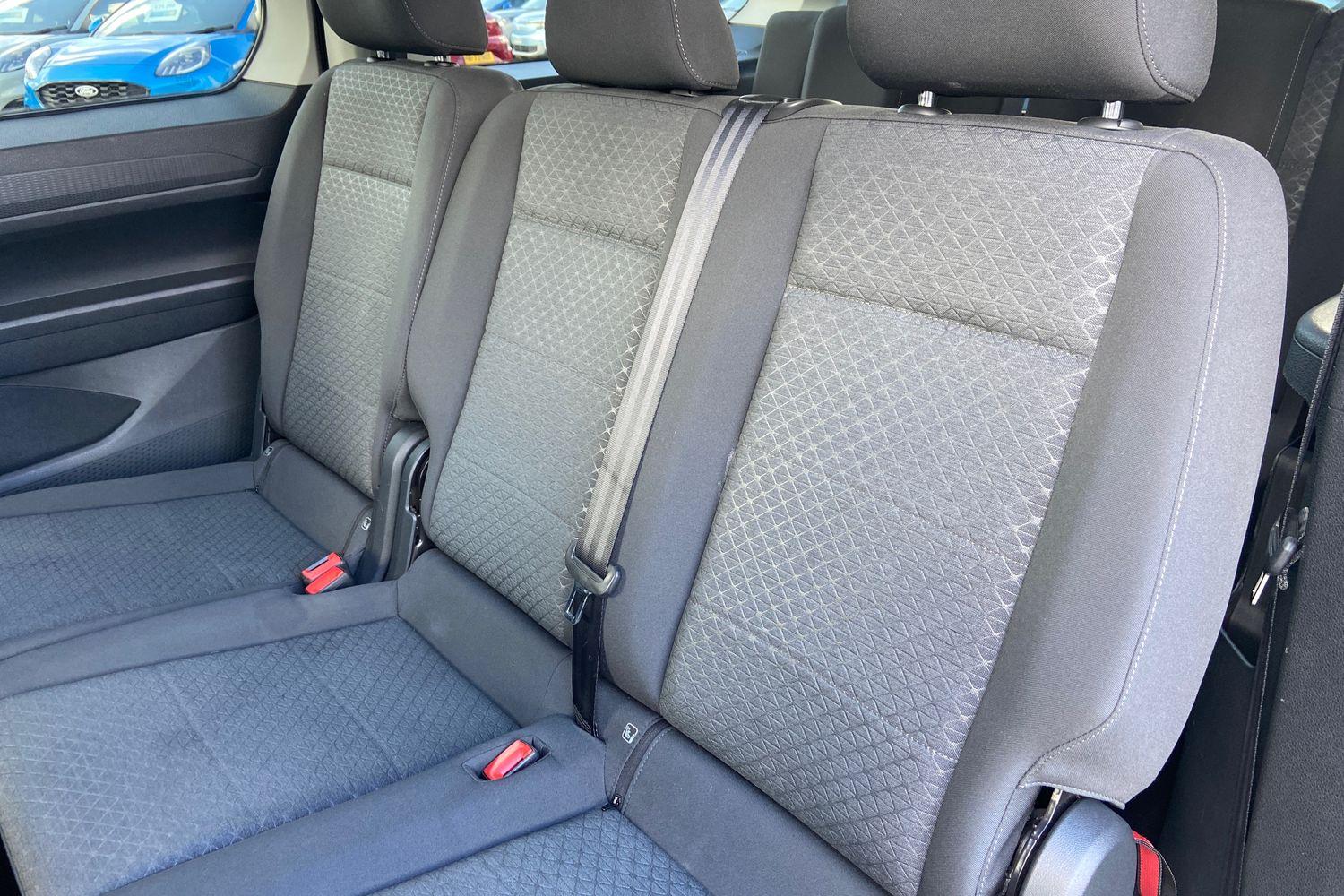 Ford GRAND TOURNEO CONNECT Photo 19