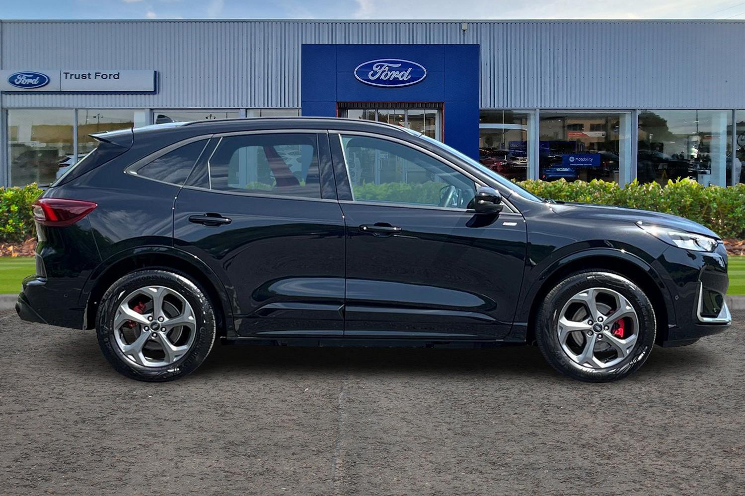 Ford Kuga Photo 2