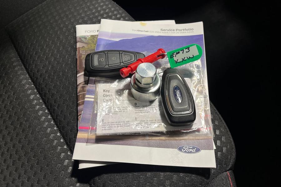 Ford FOCUS Photo autoimg-4367148213003d4d07c0672b998bbfbbe2efe82e.jpg
