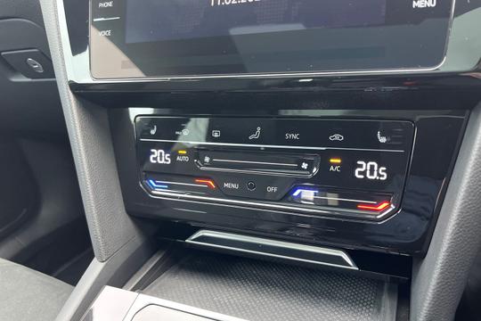 Volkswagen Arteon Shooting Brake Photo autoimg-43674f4ad1771eaac8cce5f207329a4d1445ff1e.jpg