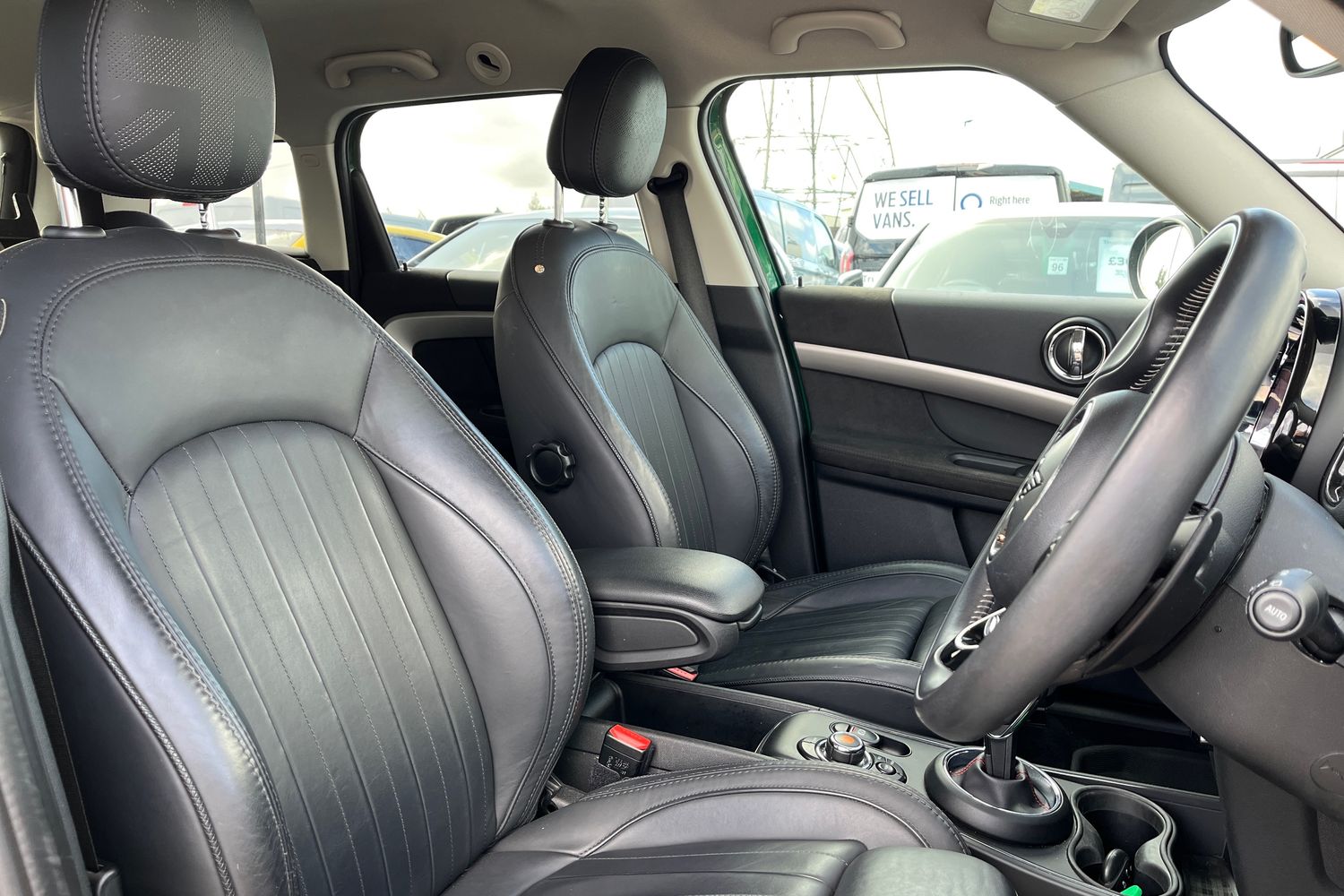 MINI Countryman Photo 16