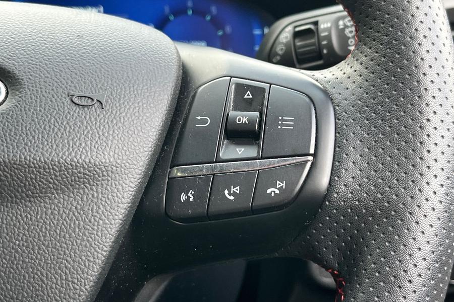 Ford Focus Photo autoimg-43704a6ccb627245c7c021c2dd3b6e5e9cb9620d.jpg