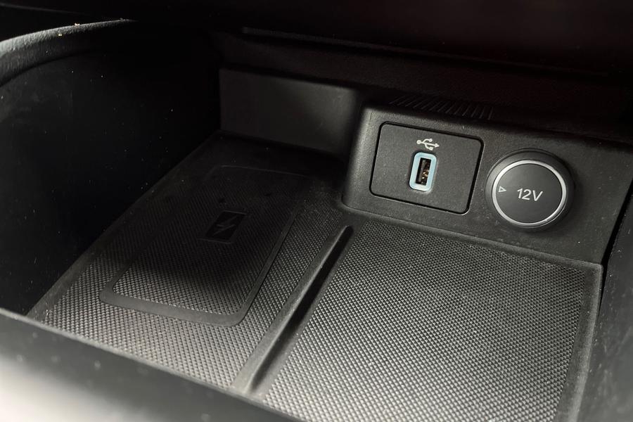 Ford FOCUS Photo autoimg-43723378ec79c18bd26f3072e6f1fdf3676075dd.jpg