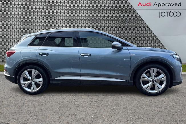 AUDI Q4 E-Tron Photo 4