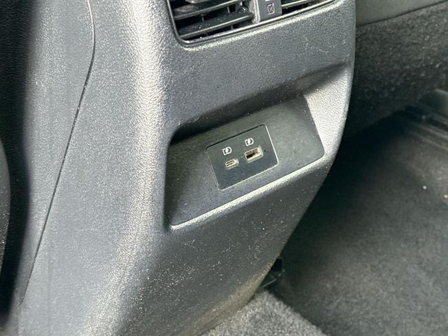 NISSAN Qashqai Photo 36
