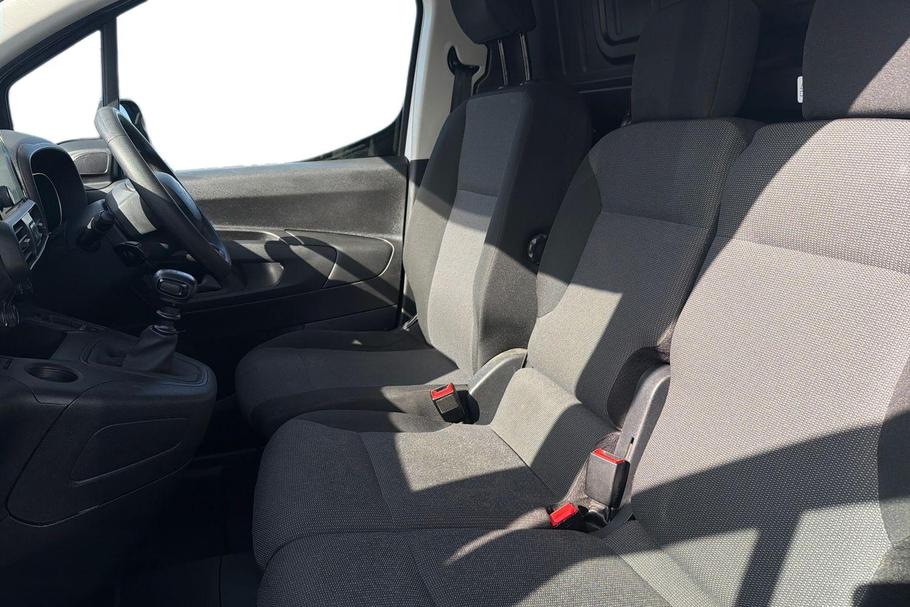 Used Citroen Berlingo MH23DJZ 9