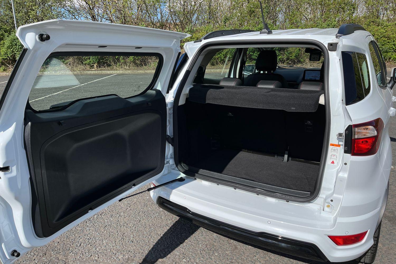 Ford ECOSPORT Photo 20