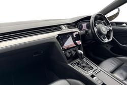 Volkswagen Arteon Photo 2