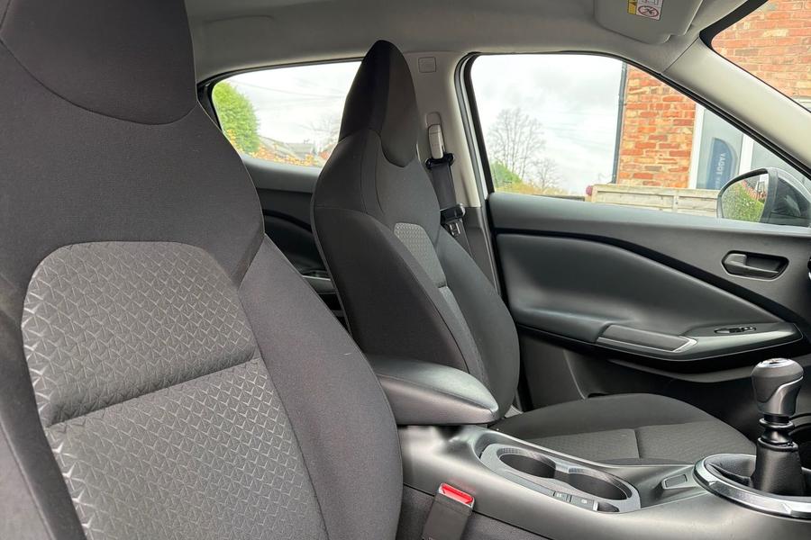 Nissan JUKE Photo autoimg-437bc4caa68ca979a5fd145bc7195515a3d2c8d7.jpg