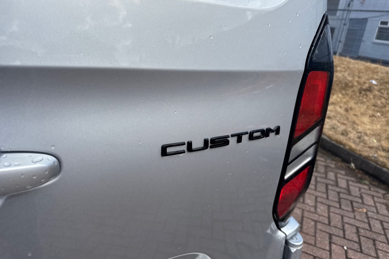 Ford TRANSIT CUSTOM Photo 19