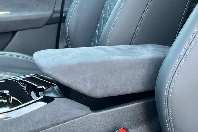 Audi Q6 Photo 41