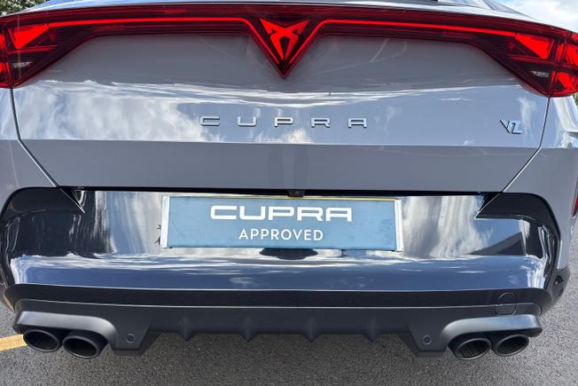 CUPRA Formentor Photo 38
