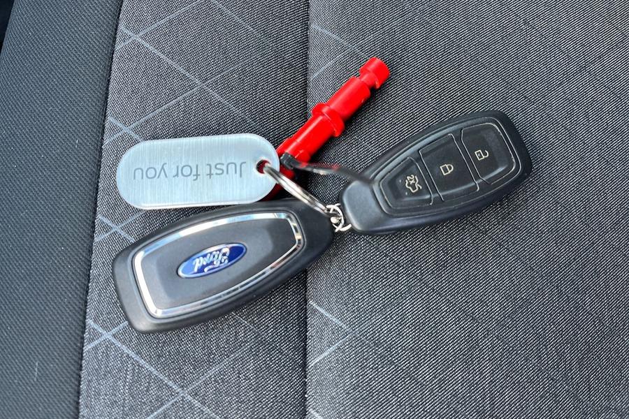 Ford FIESTA Photo autoimg-438848bc6731b03b64d444486e69ae47abf39a91.jpg