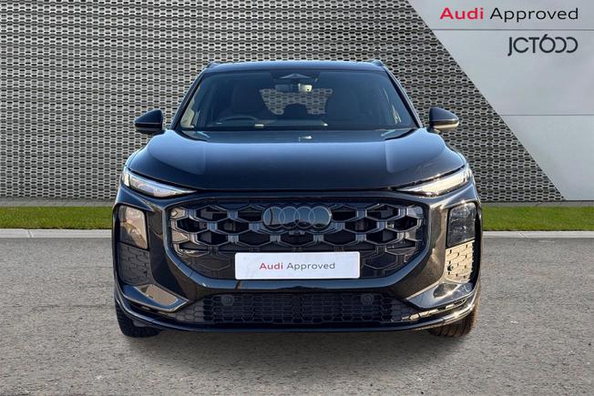 AUDI Q3 Photo 9