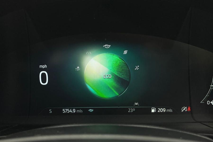 Ford Kuga Photo autoimg-438a9a4511aad7be7f8b2e6627a1f569d5f67555.jpg
