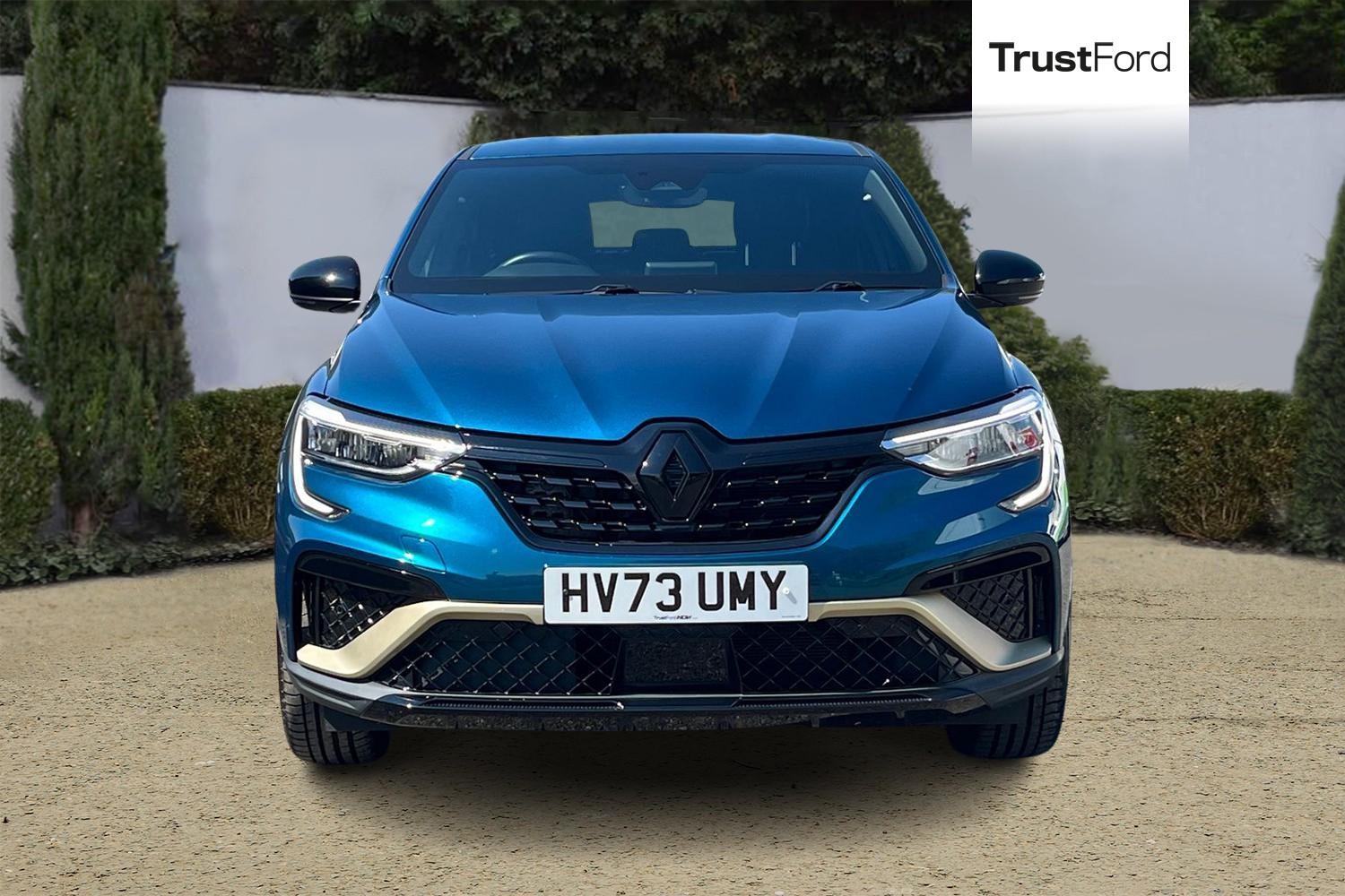 Renault ARKANA Photo 5