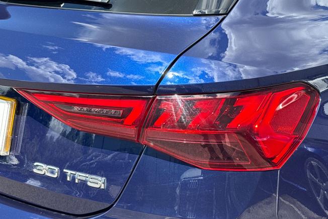 AUDI A3 Photo 18