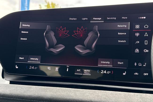 AUDI Q6 E-Tron Photo 31