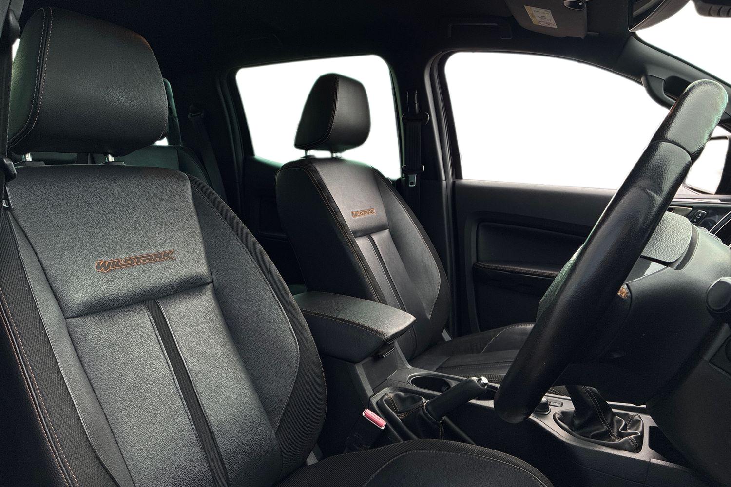 Ford RANGER Photo 10
