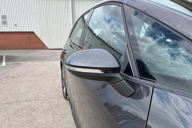 CUPRA Born Photo 20