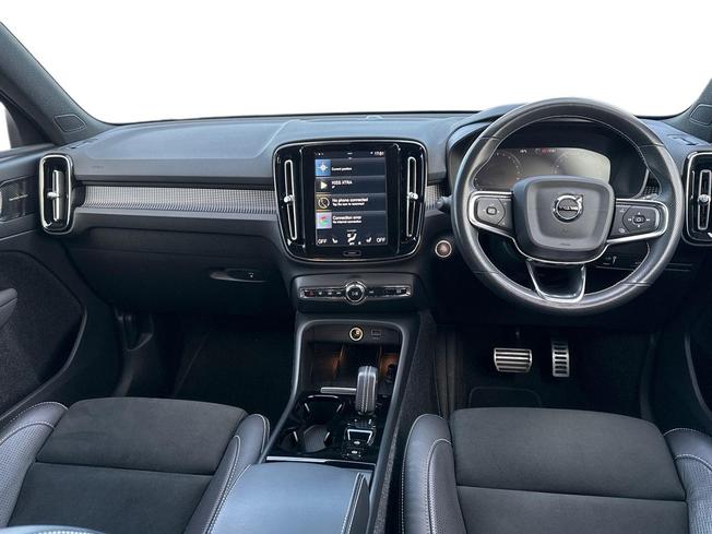 VOLVO Xc40 Photo 10