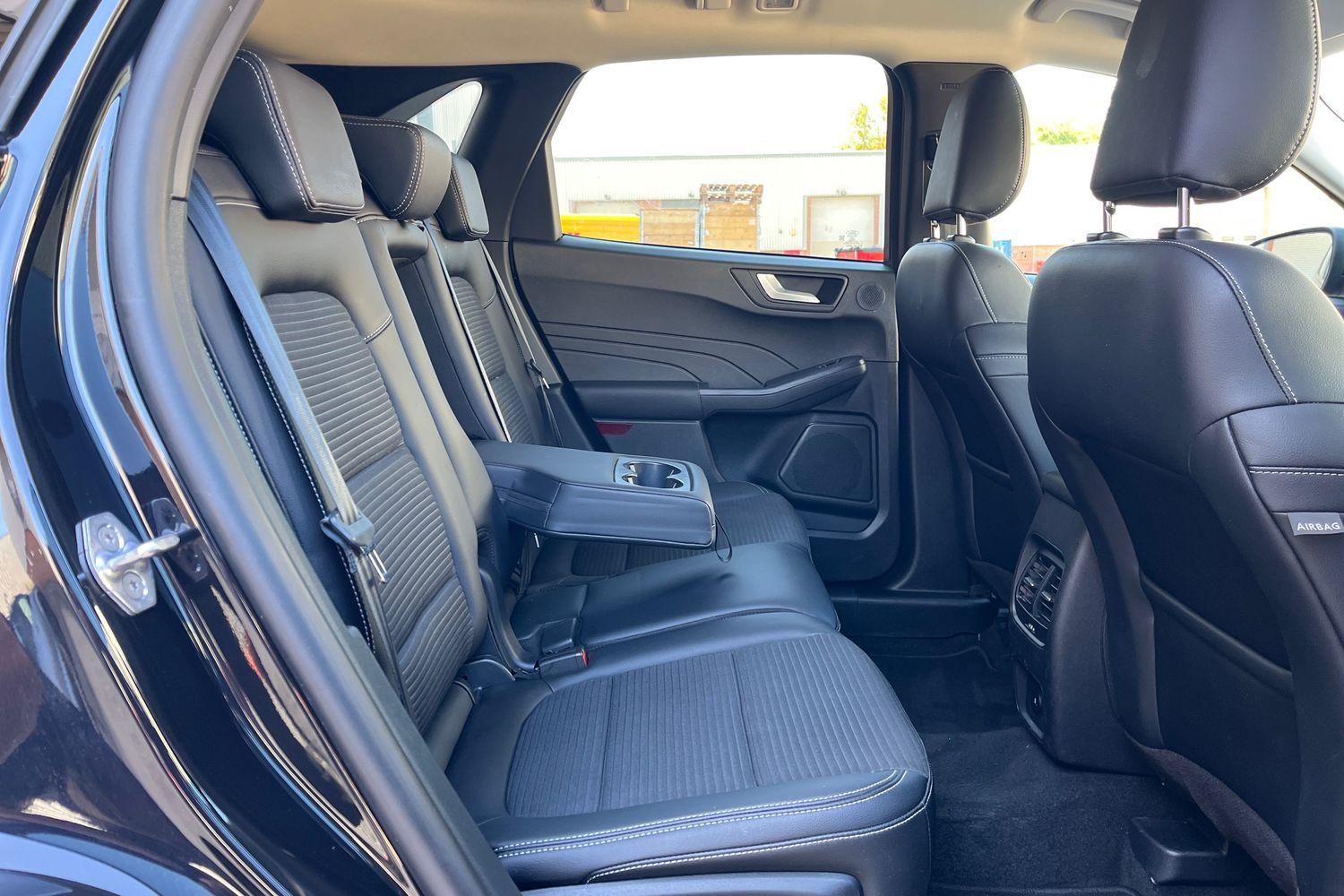 Ford KUGA Photo 27