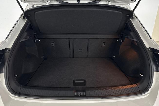VOLKSWAGEN T-Roc Photo 12