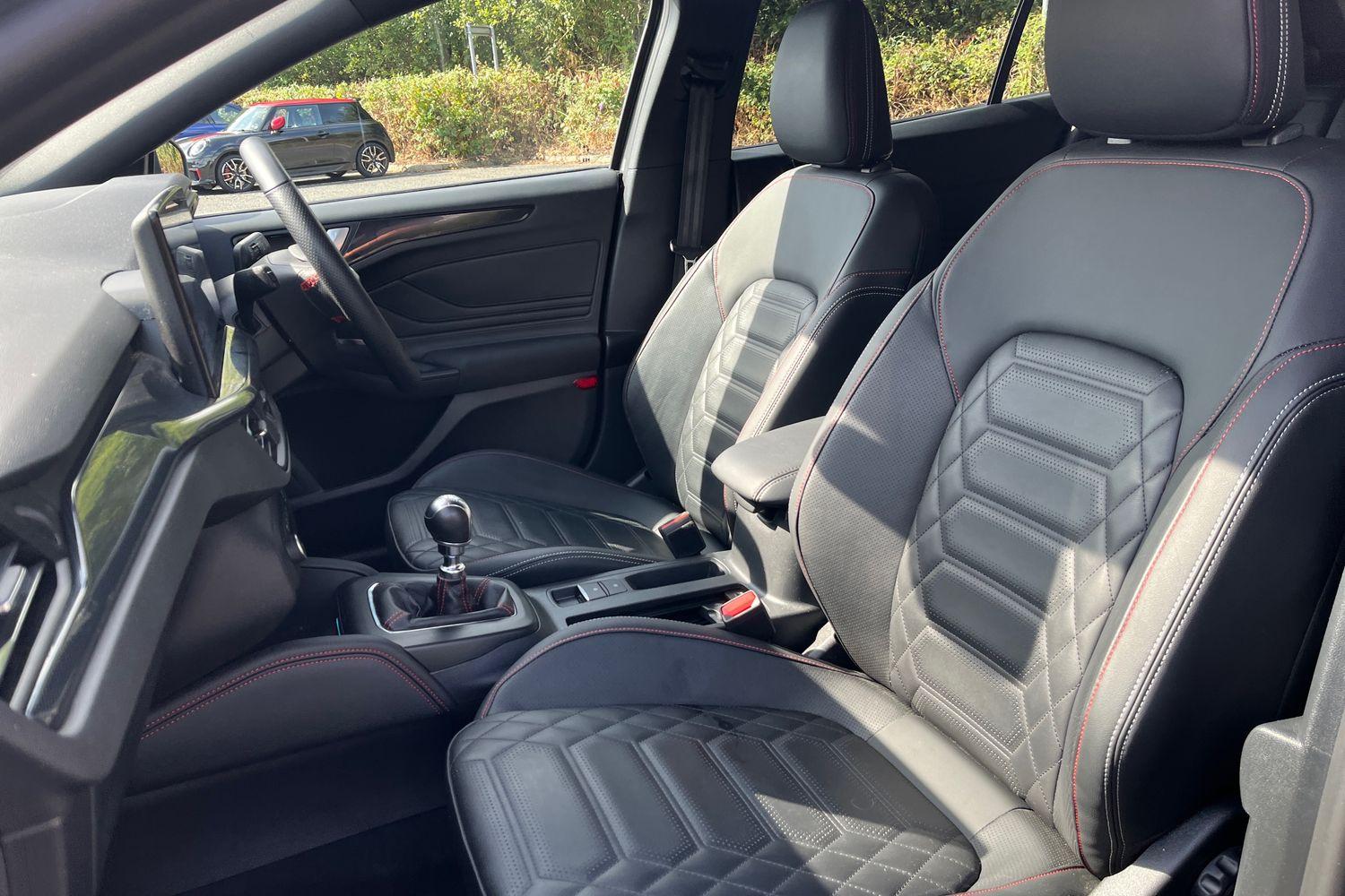 Ford Focus Photo 18