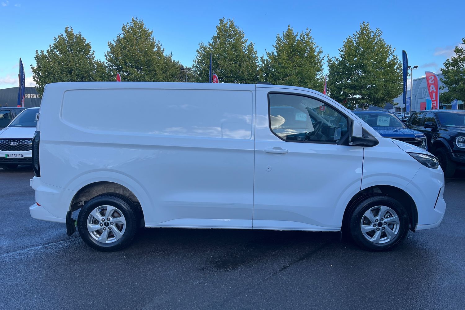 Ford TRANSIT CUSTOM Photo 35