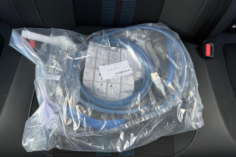 Ford TRANSIT CUSTOM Photo autoimg-439fe63fae8fd5e053b60705a36007cf220099c6.jpg