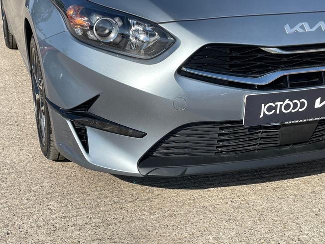 KIA Ceed Photo 22