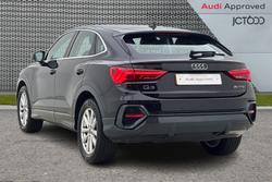 AUDI Q3 Photo 3