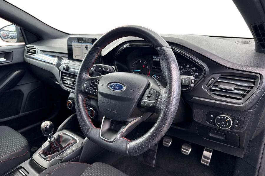 Ford Focus Photo autoimg-43a427c1740cee7072a22c787edf24df340d3c8a.jpg