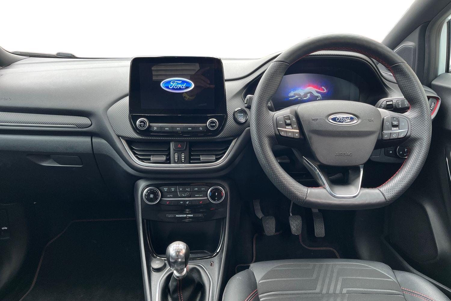 Ford PUMA Photo 9