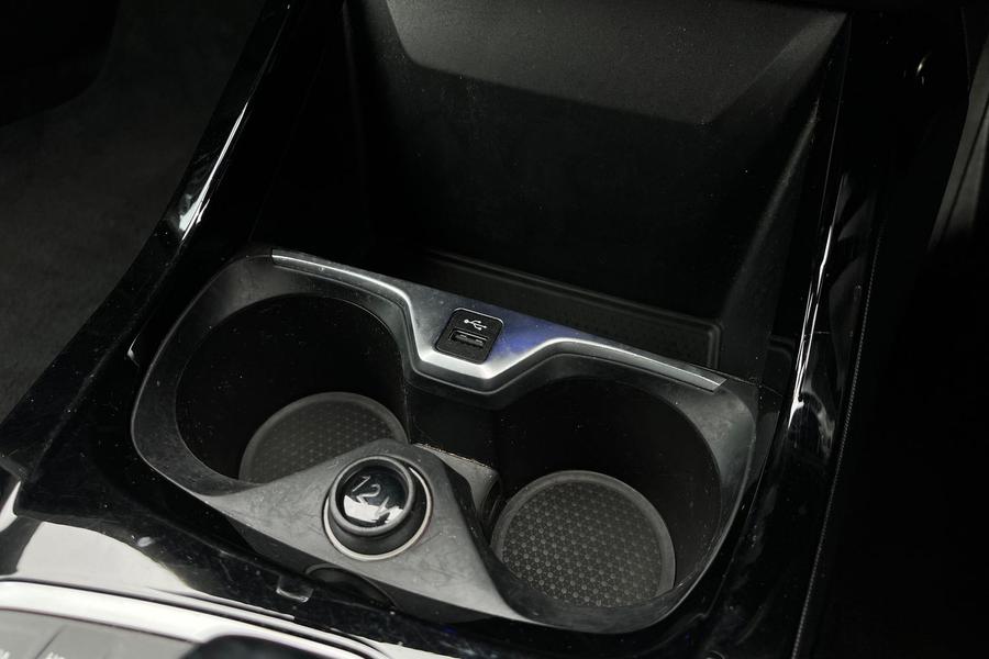 BMW 2 Series Gran Coupe Photo autoimg-43a639af28749555f11bff7c20aab1be02d5ebb3.jpg