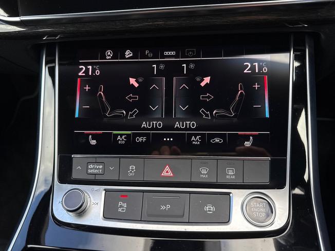 AUDI Q7 Photo 44