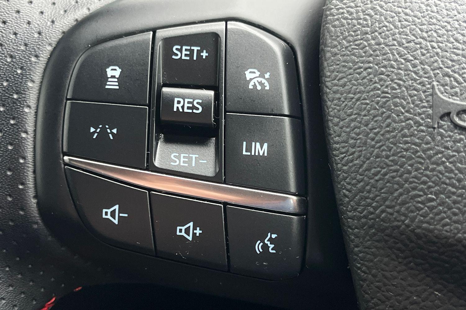 Ford Kuga Photo 24