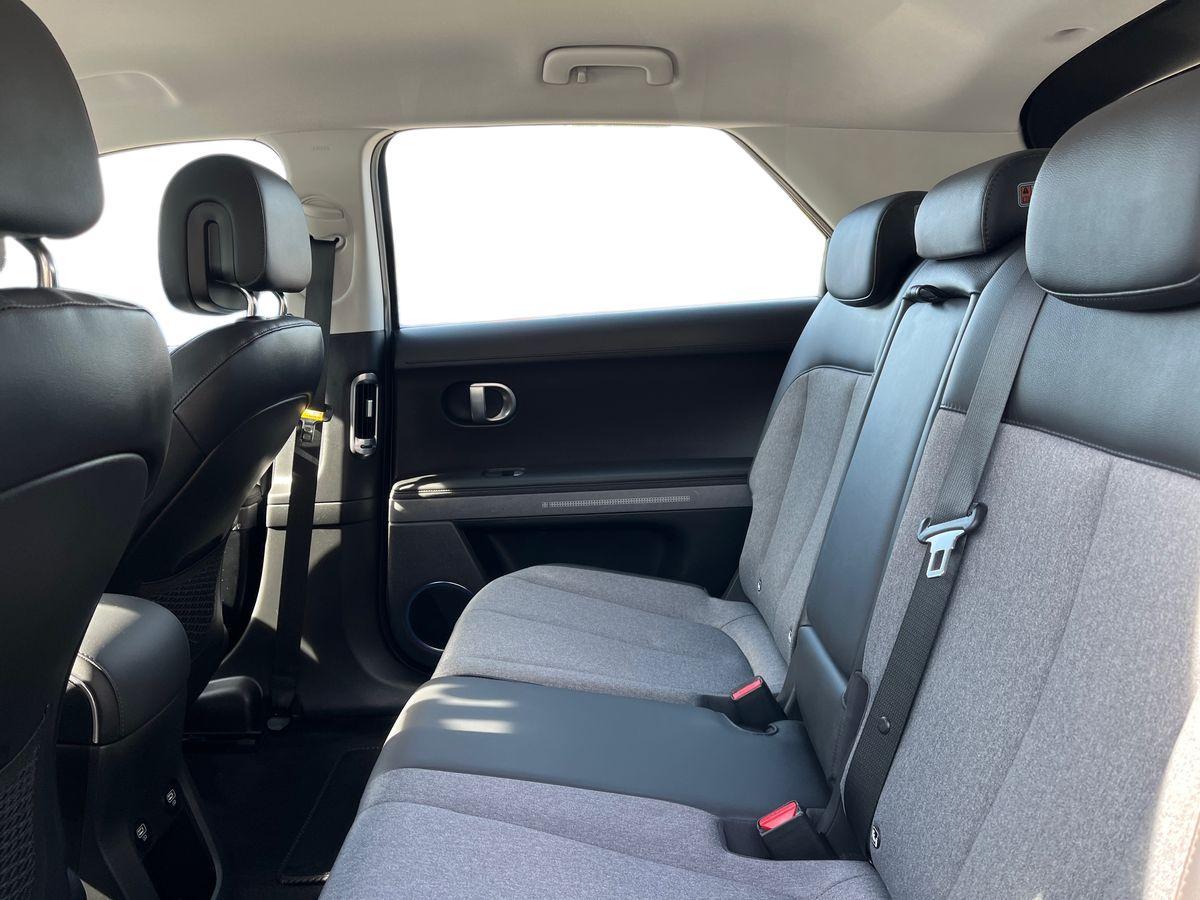 Hyundai IONIQ 5 Photo 3