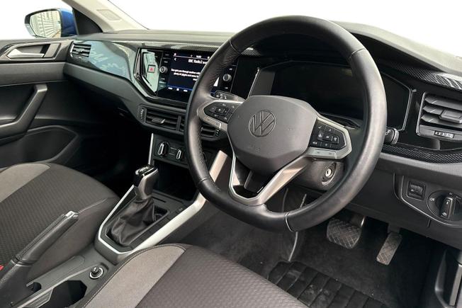 VOLKSWAGEN Polo Photo 6