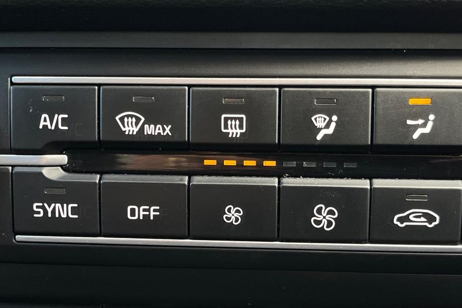 Kia XCEED Photo autoimg-43b6218ad1bec4455b3e88a4f4650da840bff584.jpg