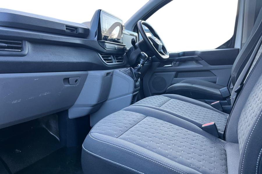 Ford TRANSIT CUSTOM Photo autoimg-43b694f7d6fc29b3e25f85ee361022a059d23bdd.jpg