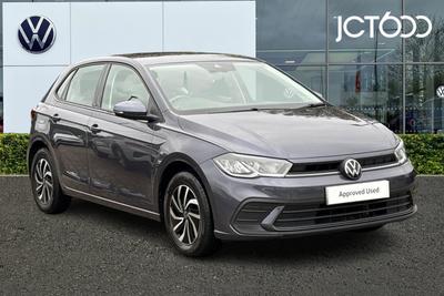 2024 VOLKSWAGEN Polo 1.0 TSI Life Hatchback 5dr Petrol Manual Euro 6 (s/s) (95 ps) at JCT600