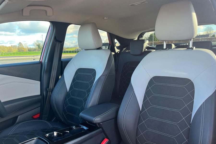 Ford Puma Gen-E Photo autoimg-43b6c25118b2ed6e58f014aff0c9b2484ad55215.jpg