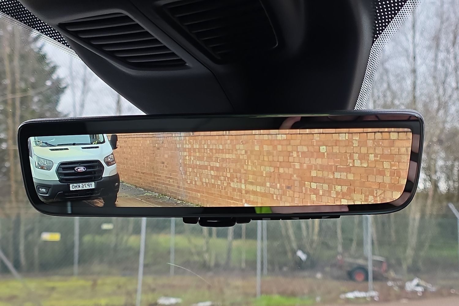 Ford E-TRANSIT Photo 14
